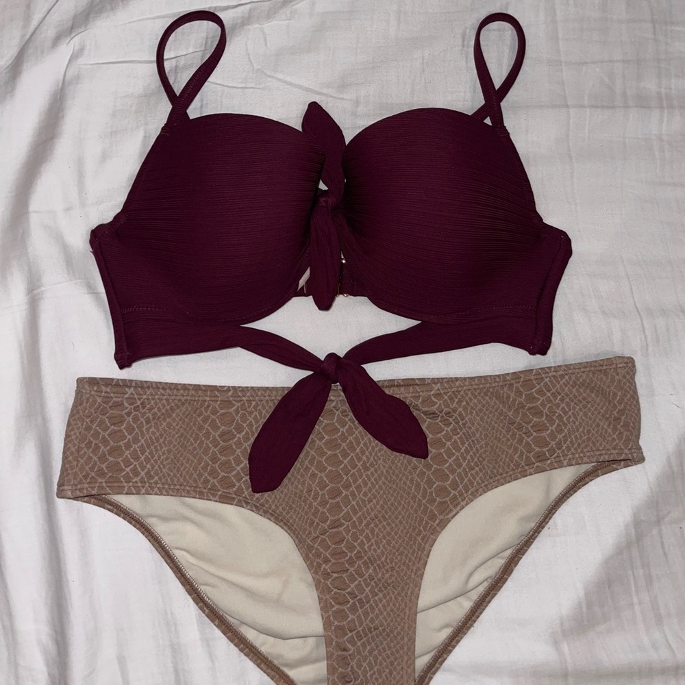 Bikinis 👙